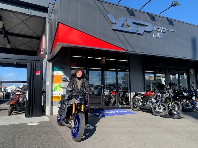 MT09 SP YZF-R125 昨日からの雪もなく、納車日和になりました。