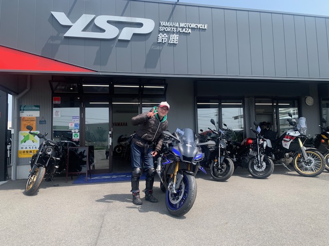 YZF-R1M  XSR900  TENERE 700 NMAX155　素晴らしい快晴の中、納車出来ました。